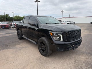 2019 Nissan Titan SL