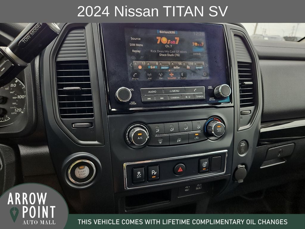 2024 Nissan Titan SV