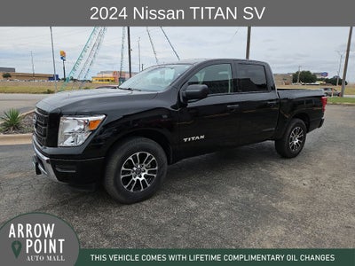 2024 Nissan Titan SV