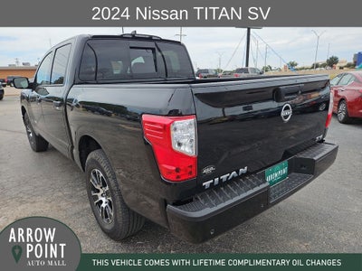 2024 Nissan Titan SV