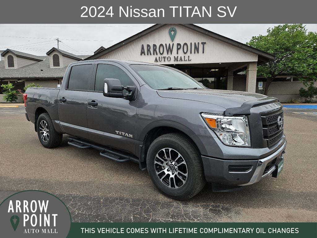 2024 Nissan Titan SV