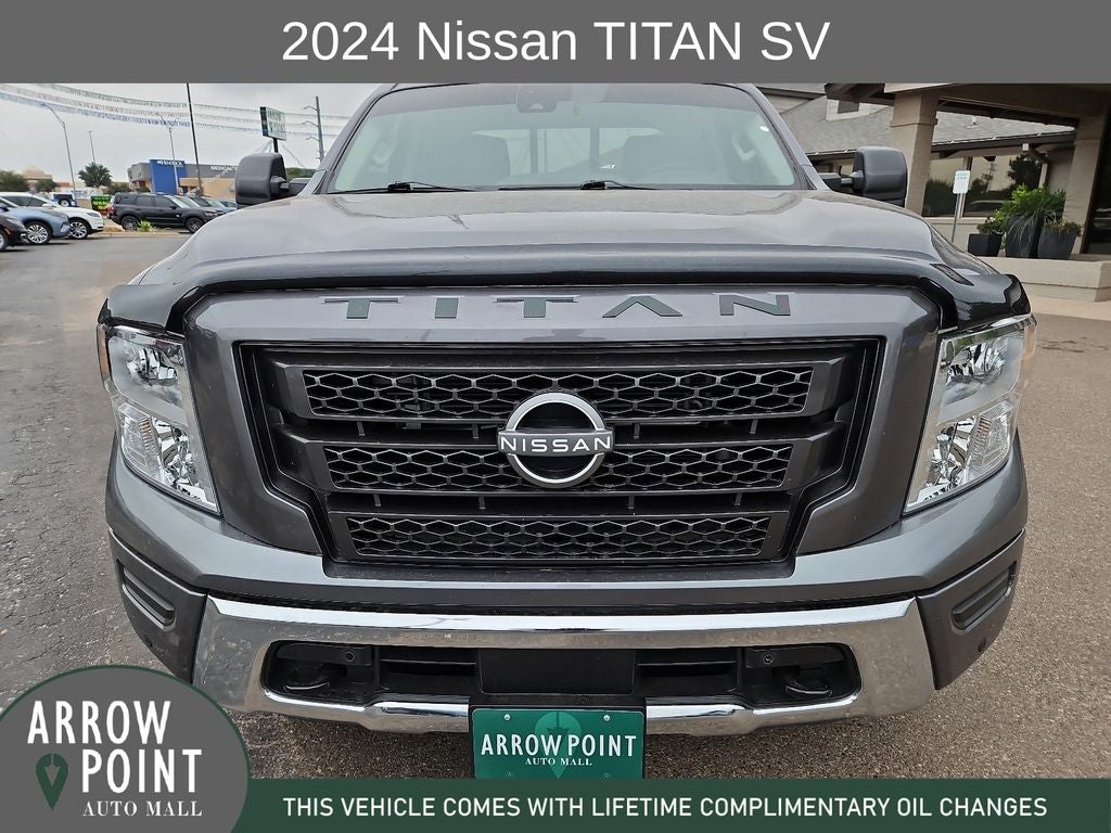 2024 Nissan Titan SV