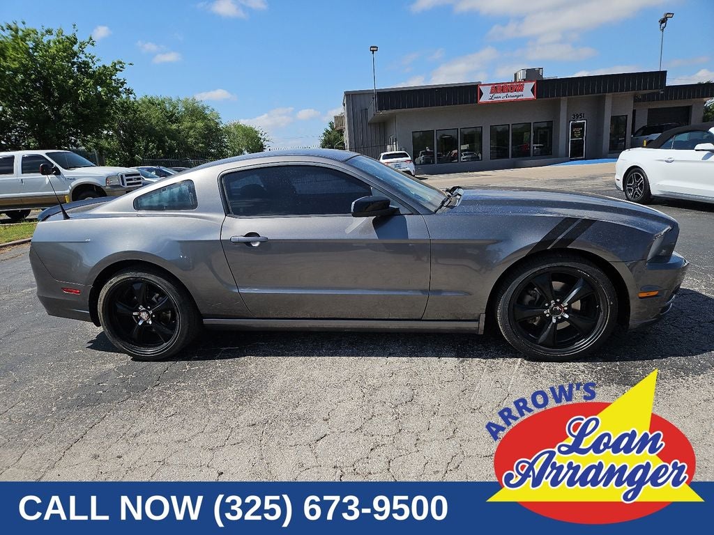2014 Ford Mustang V6