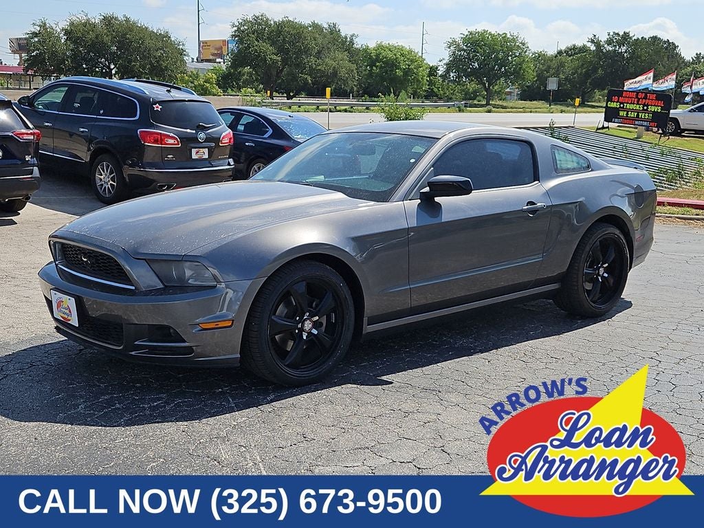 2014 Ford Mustang V6
