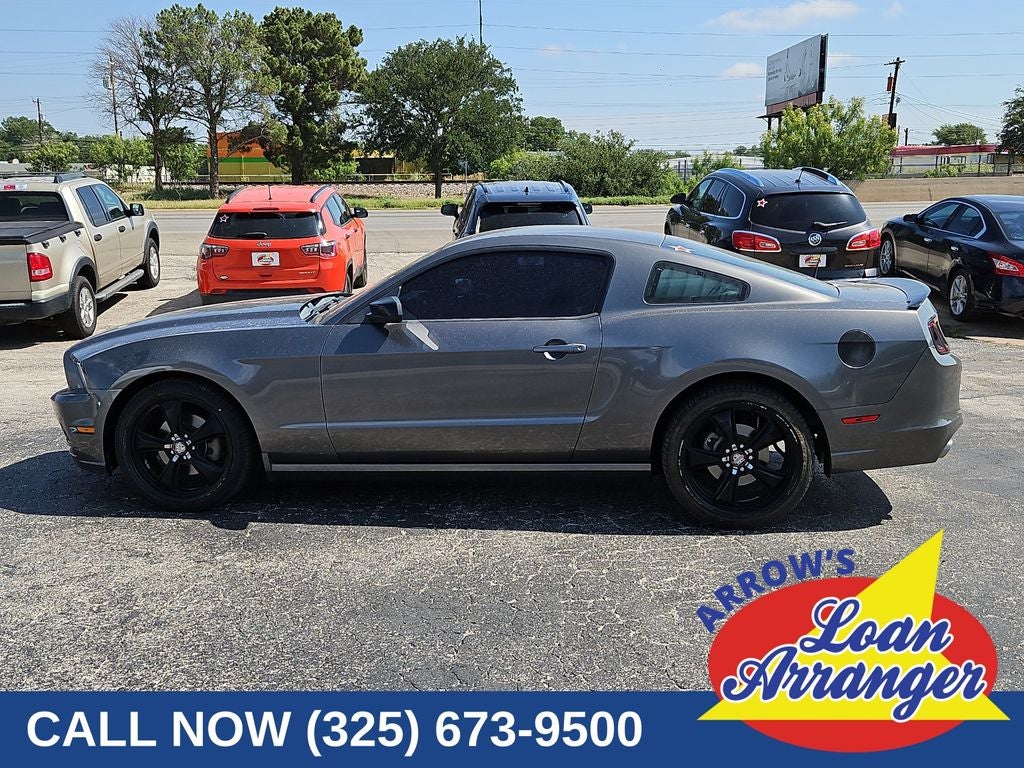 2014 Ford Mustang V6