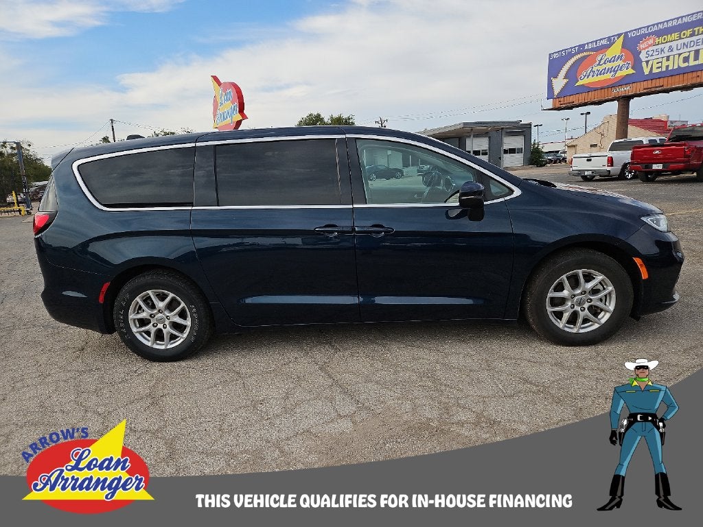 2023 Chrysler Pacifica Touring L