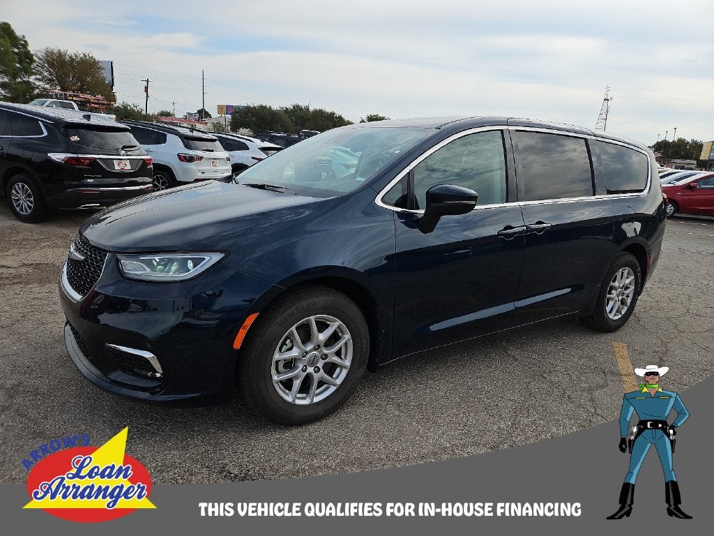 2023 Chrysler Pacifica Touring L