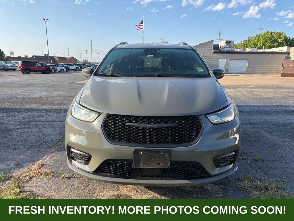 2021 Chrysler Pacifica Touring