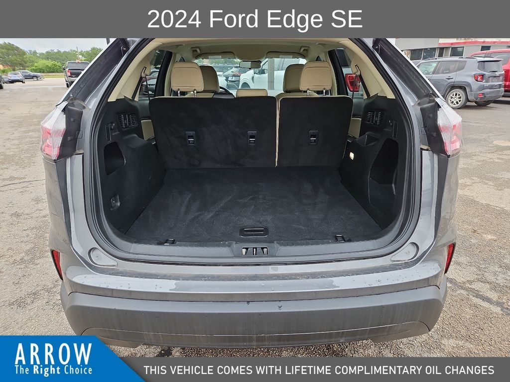 2024 Ford Edge SE