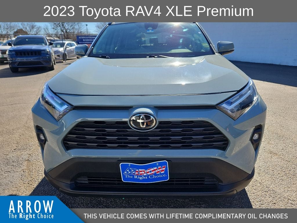 2023 Toyota RAV4 XLE Premium