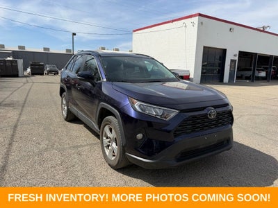 2020 Toyota RAV4 XLE
