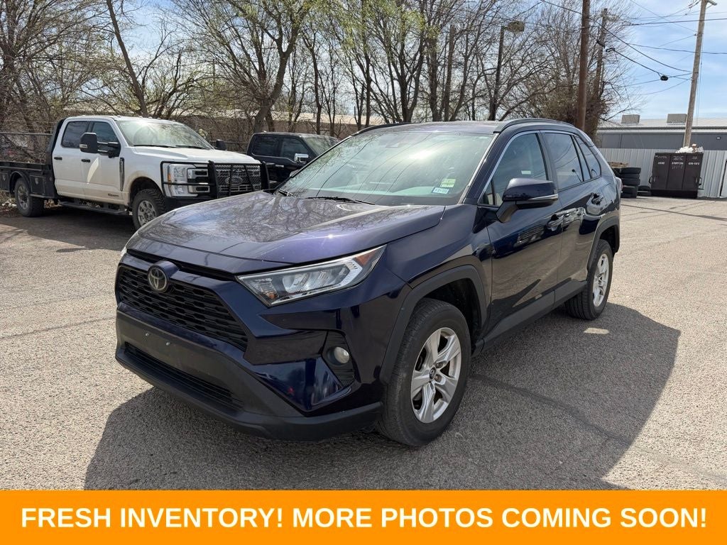 2020 Toyota RAV4 XLE