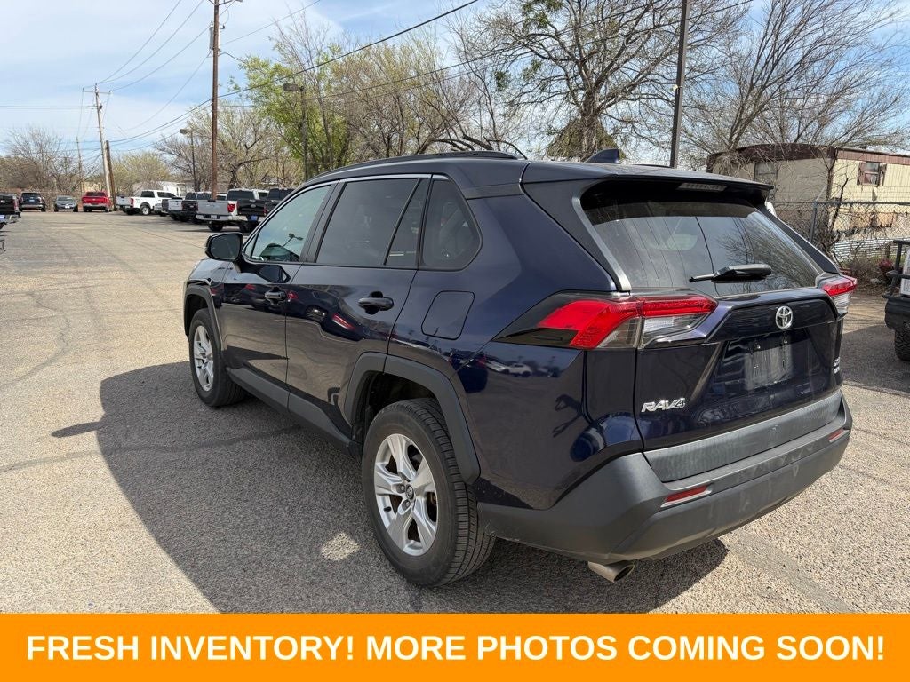 2020 Toyota RAV4 XLE