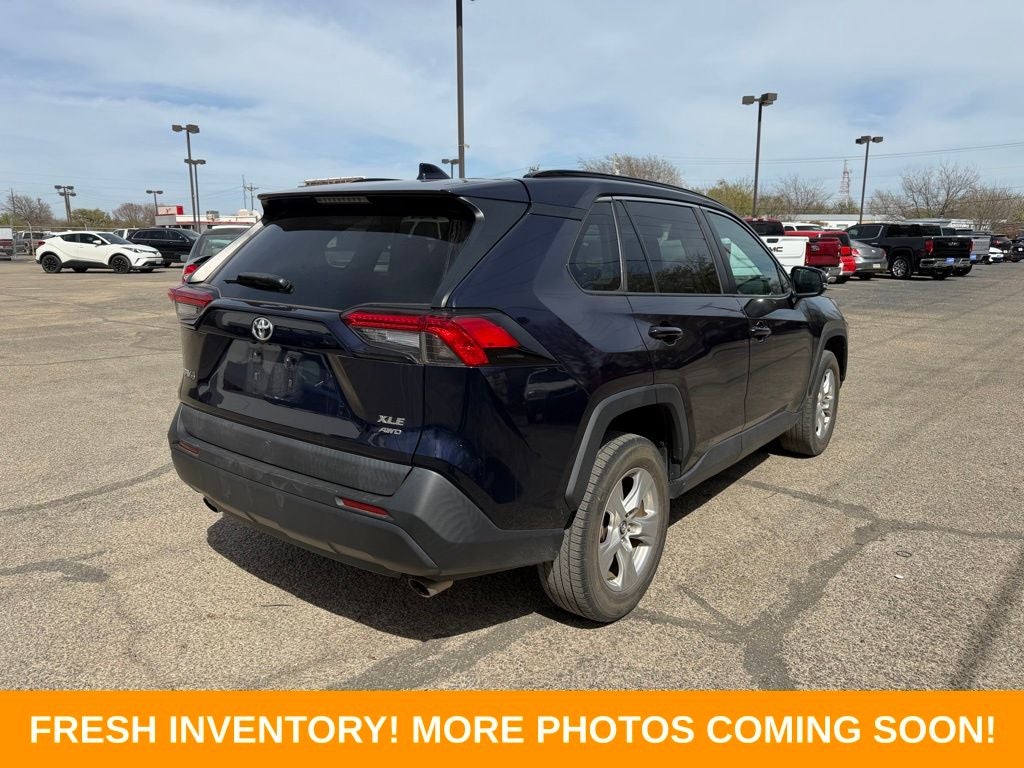 2020 Toyota RAV4 XLE