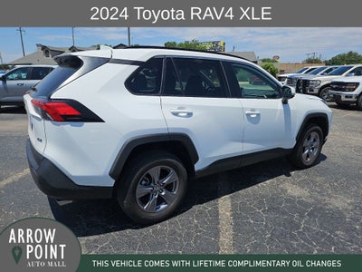 2024 Toyota RAV4 XLE