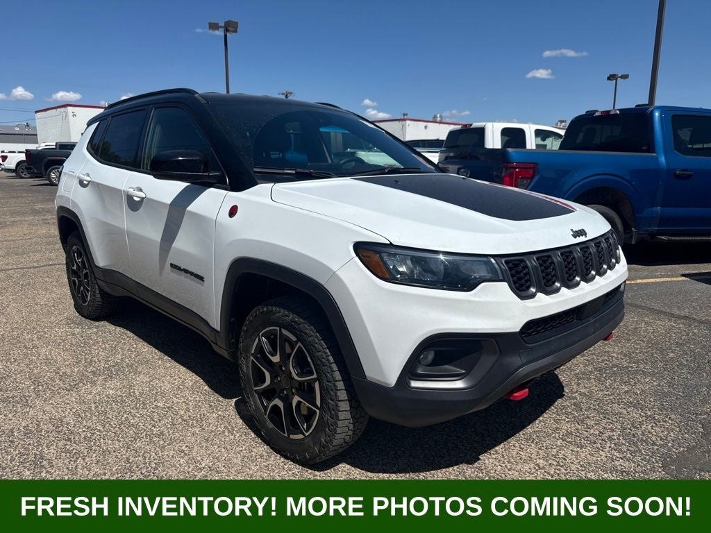 2025 Jeep Compass Trailhawk