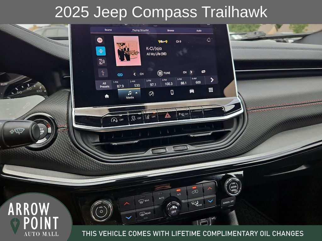 2025 Jeep Compass Trailhawk