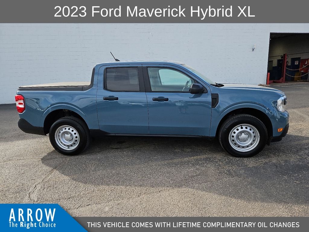 2023 Ford Maverick XL