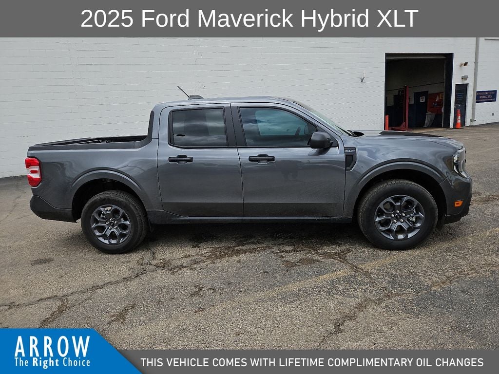2025 Ford Maverick XLT
