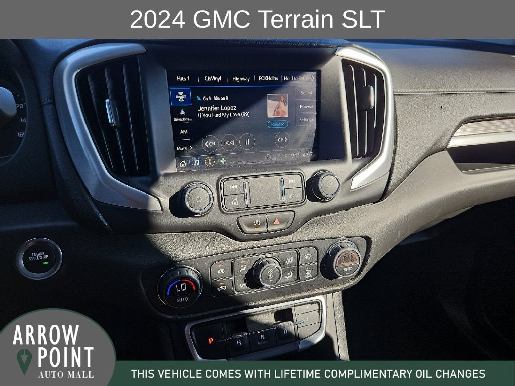 2024 GMC Terrain SLT