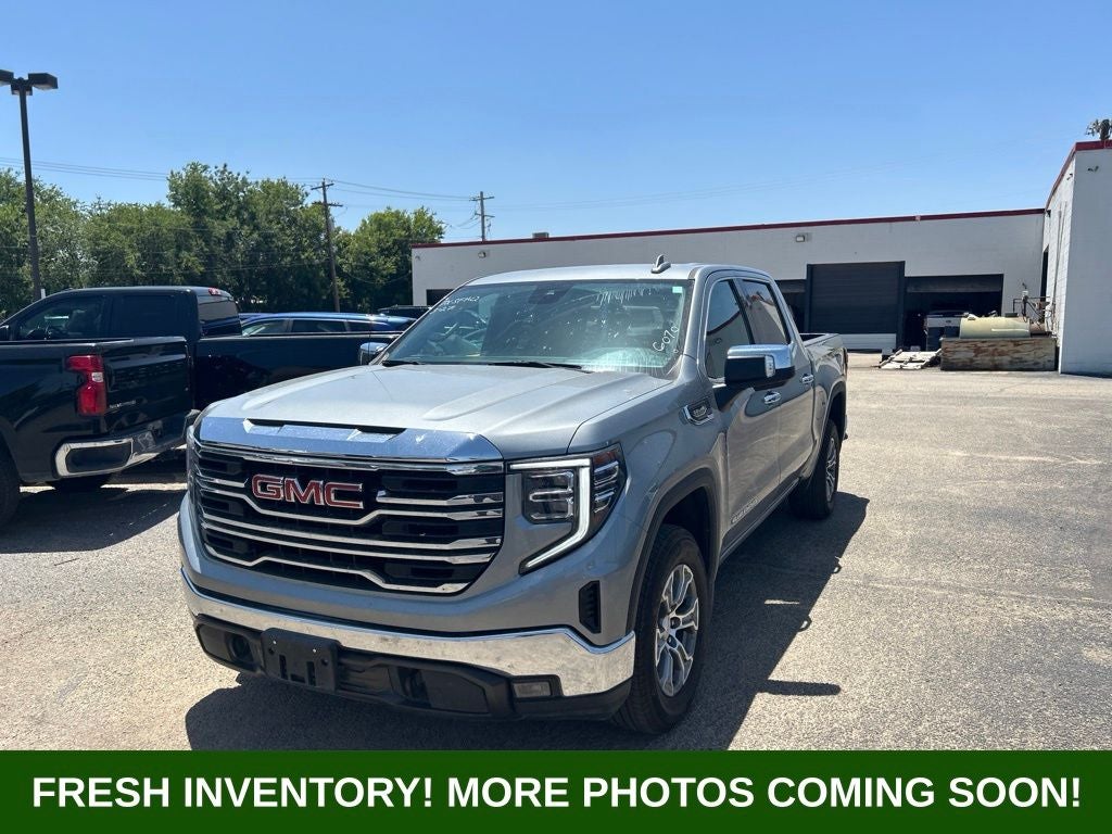 2025 GMC Sierra 1500 SLT