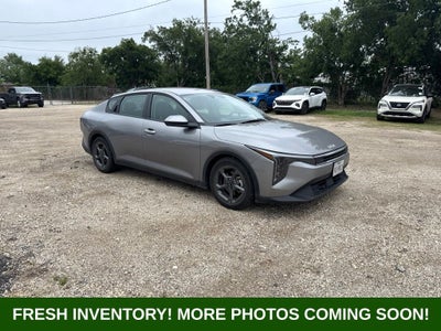 2025 Kia K4 LXS