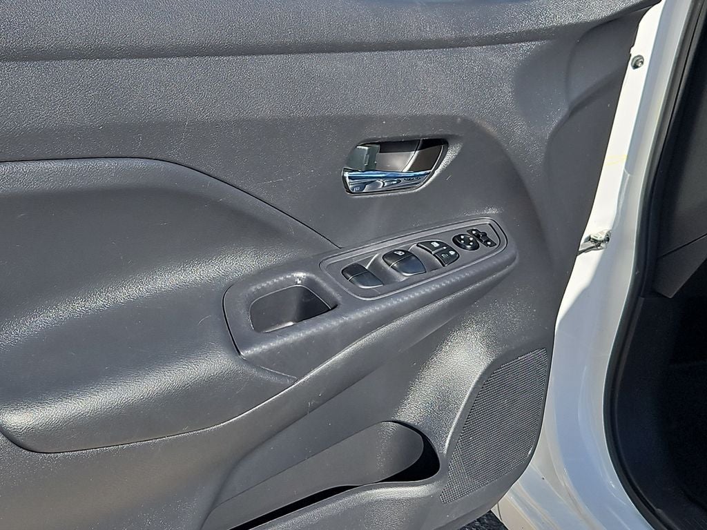 2024 Nissan Versa 1.6 SV