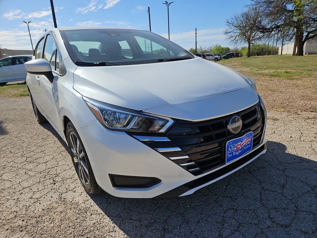 2024 Nissan Versa 1.6 SV