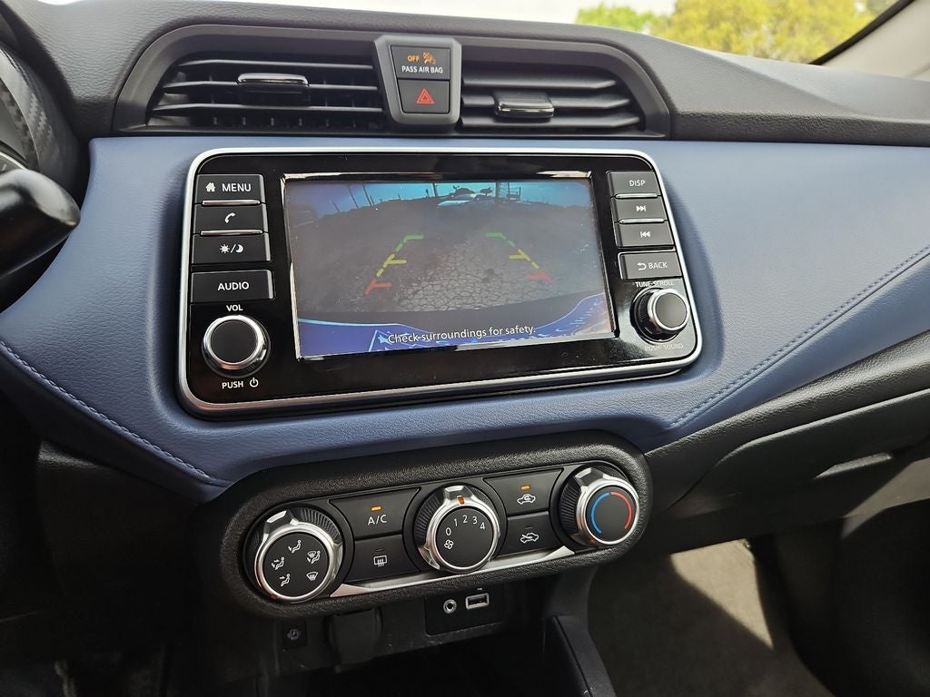 2024 Nissan Versa 1.6 SV