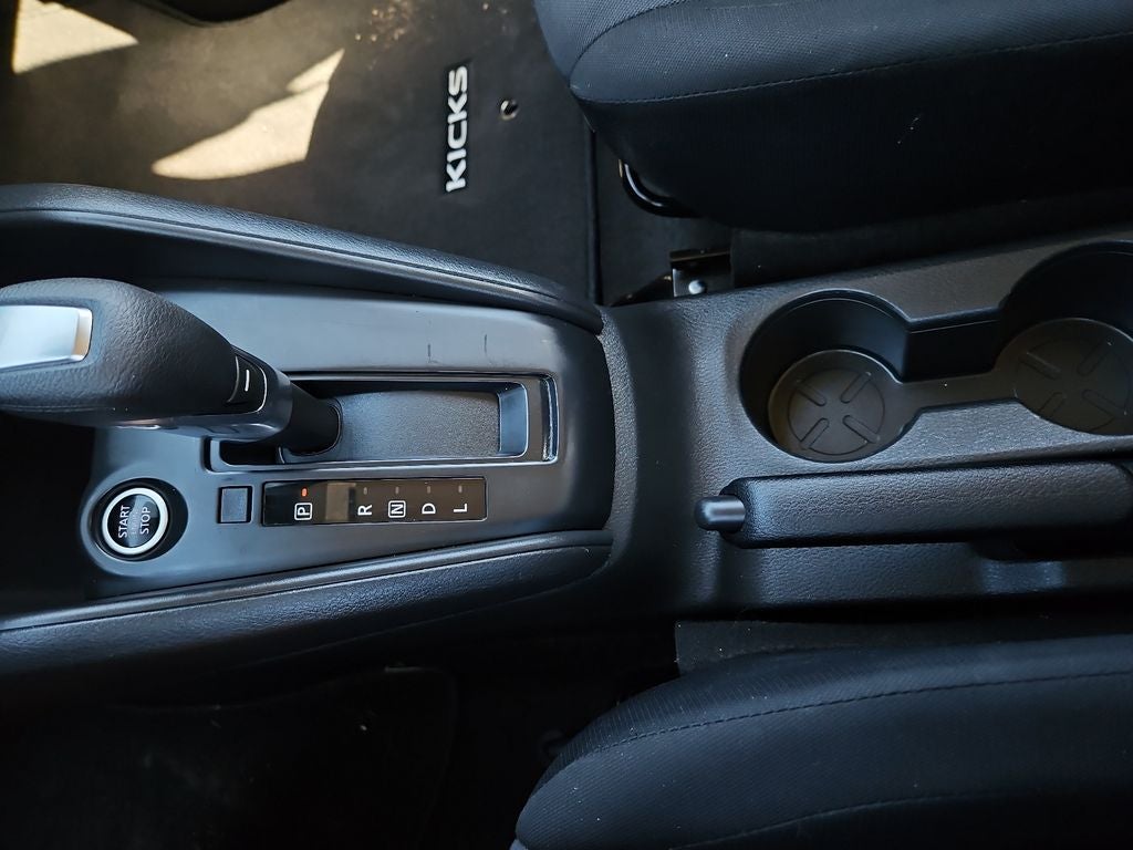 2023 Nissan Kicks S