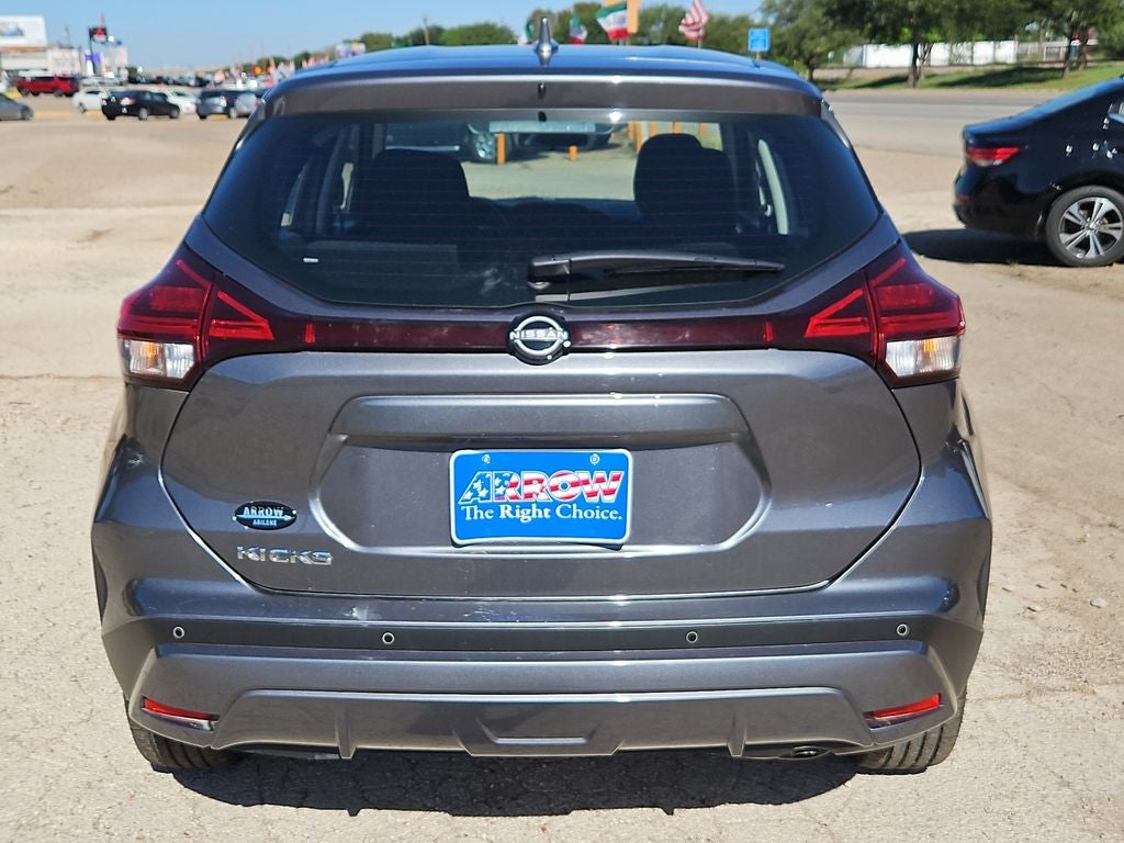 2023 Nissan Kicks S