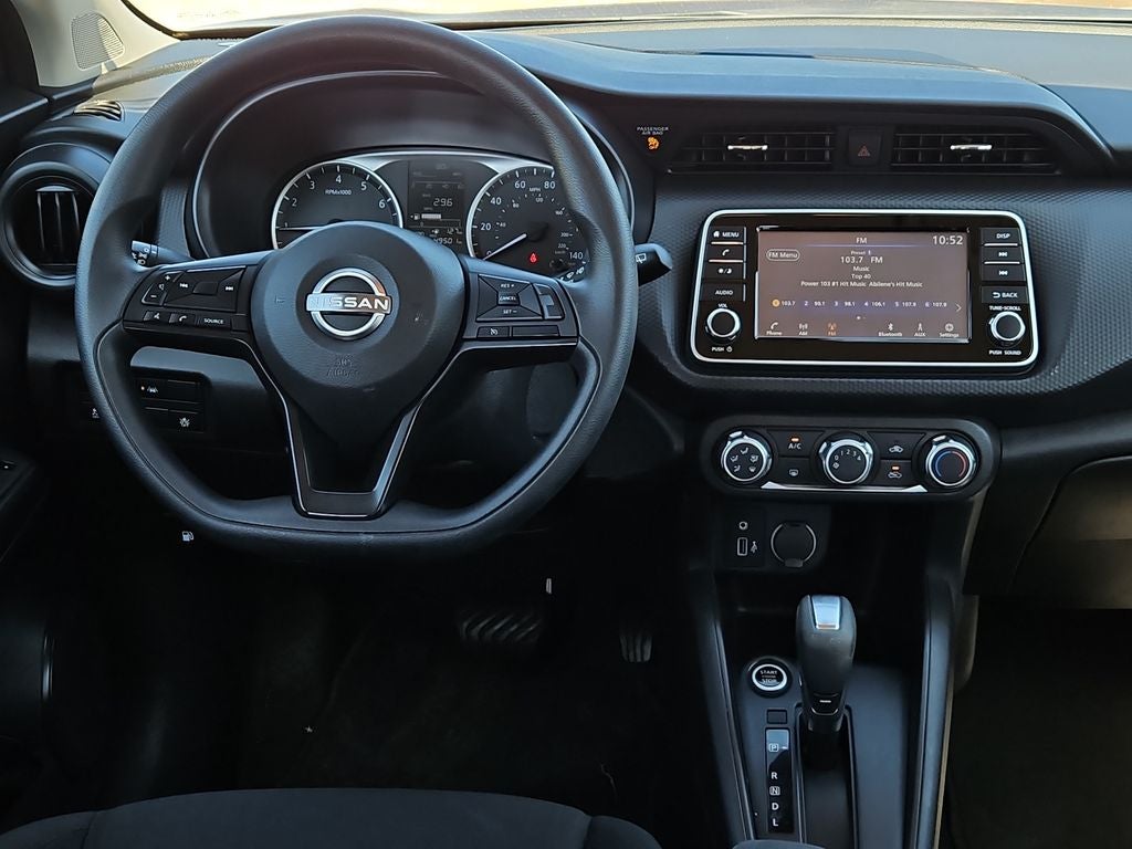 2023 Nissan Kicks S