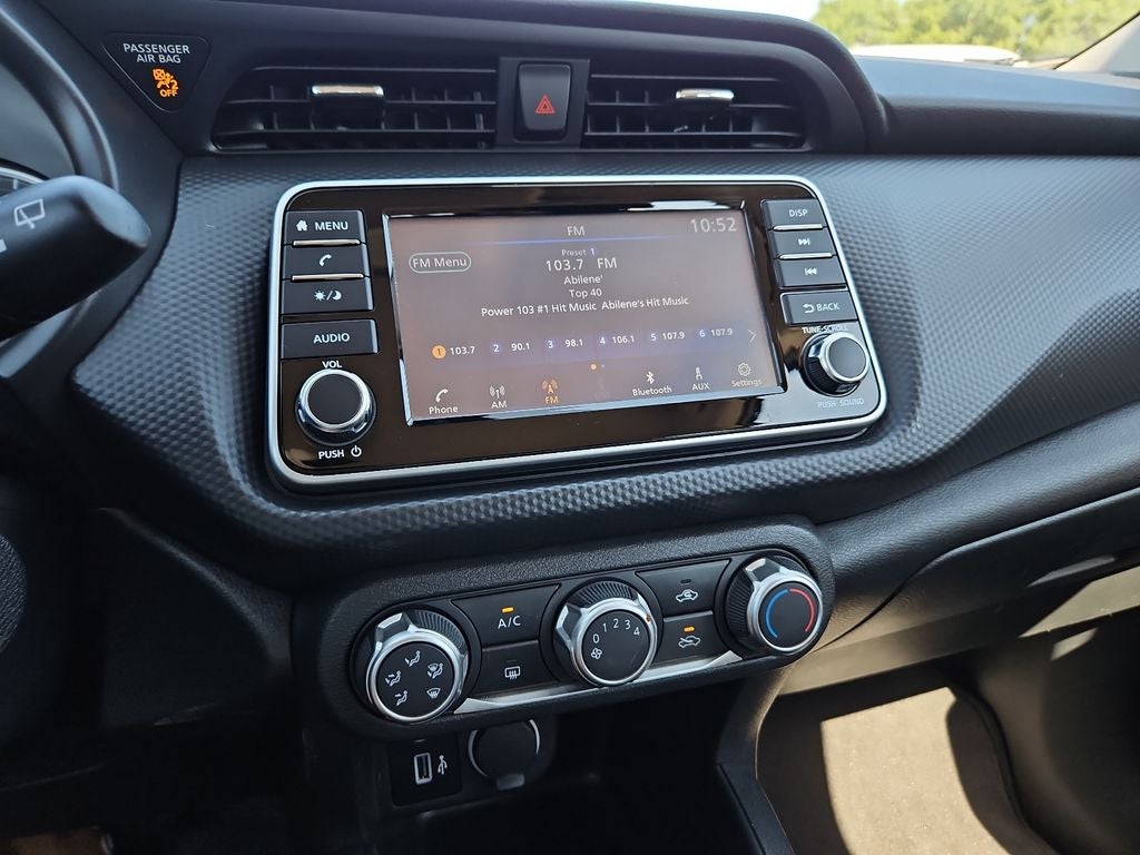 2023 Nissan Kicks S