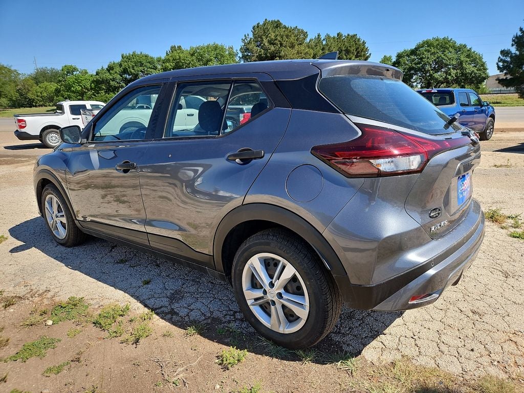2023 Nissan Kicks S