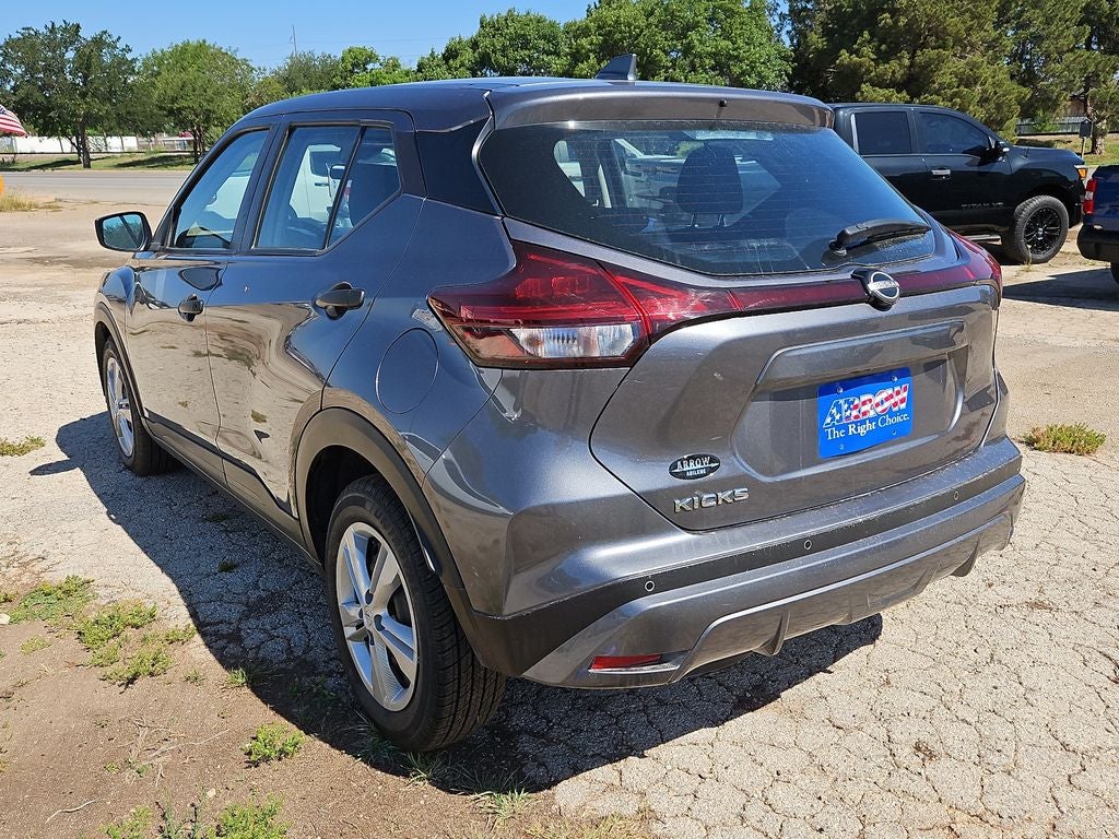 2023 Nissan Kicks S