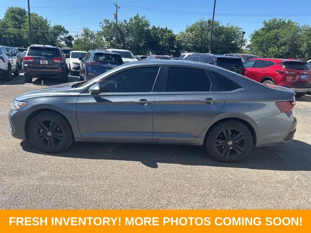 2024 Volkswagen Jetta 1.5T SE