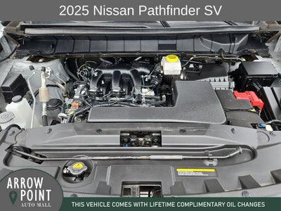 2025 Nissan Pathfinder SV