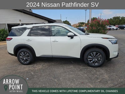 2024 Nissan Pathfinder SV