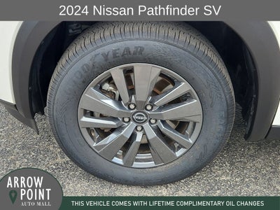 2024 Nissan Pathfinder SV