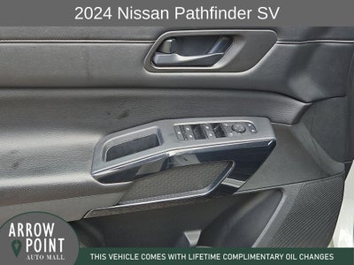 2024 Nissan Pathfinder SV
