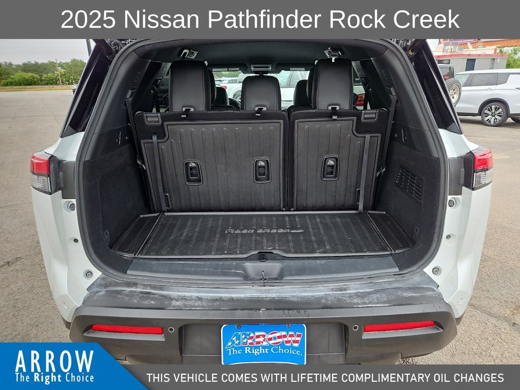 2025 Nissan Pathfinder Rock Creek