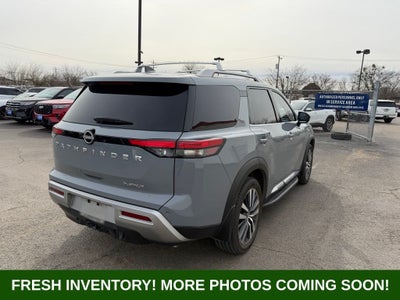 2022 Nissan Pathfinder Platinum