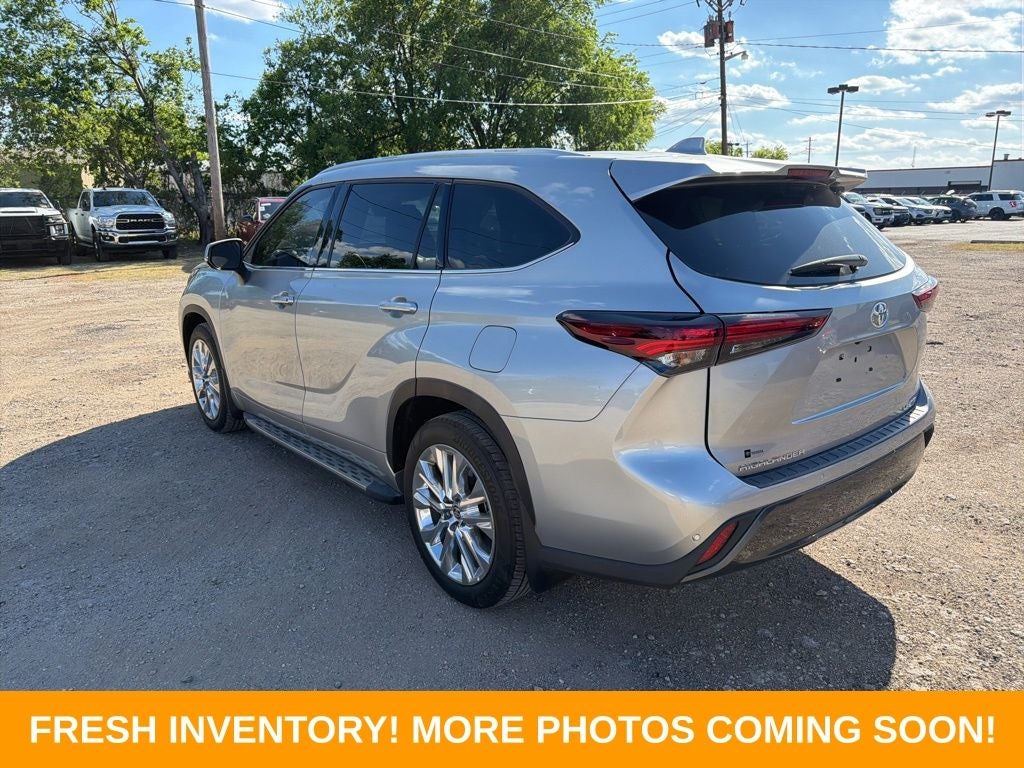 2024 Toyota Highlander Limited