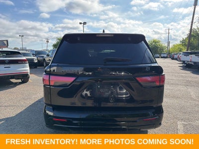 2024 Toyota Sequoia Platinum