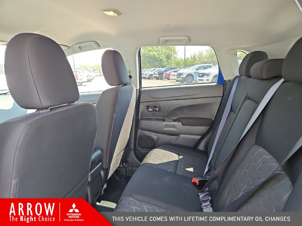 2027 Mitsubishi Outlander Sport S