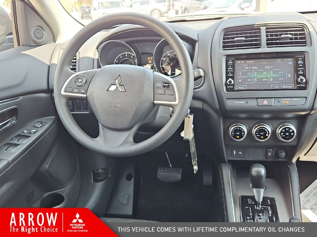 2027 Mitsubishi Outlander Sport S