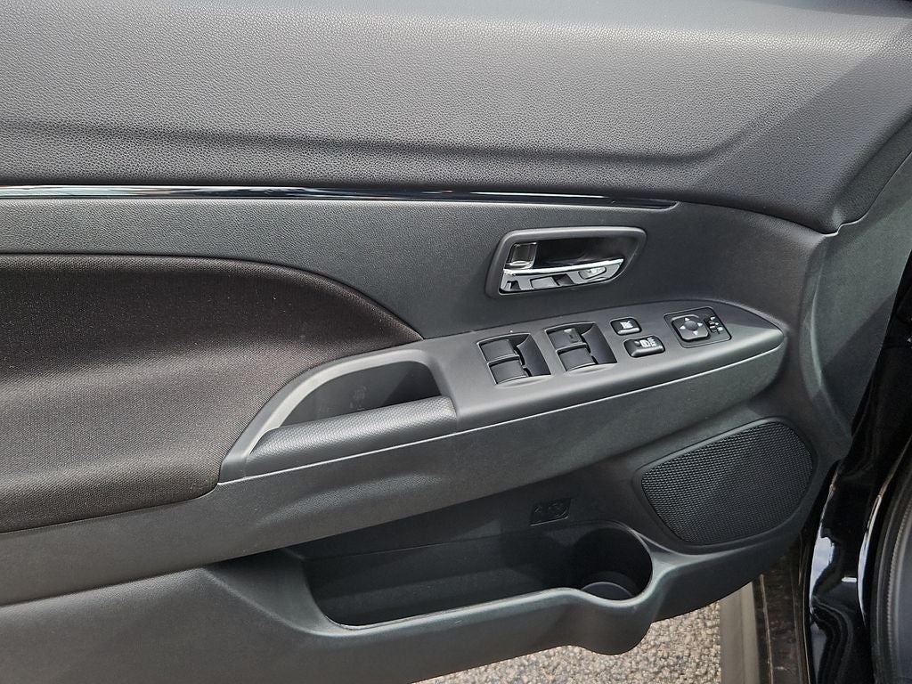 2026 Mitsubishi Outlander Sport 2.0 LE