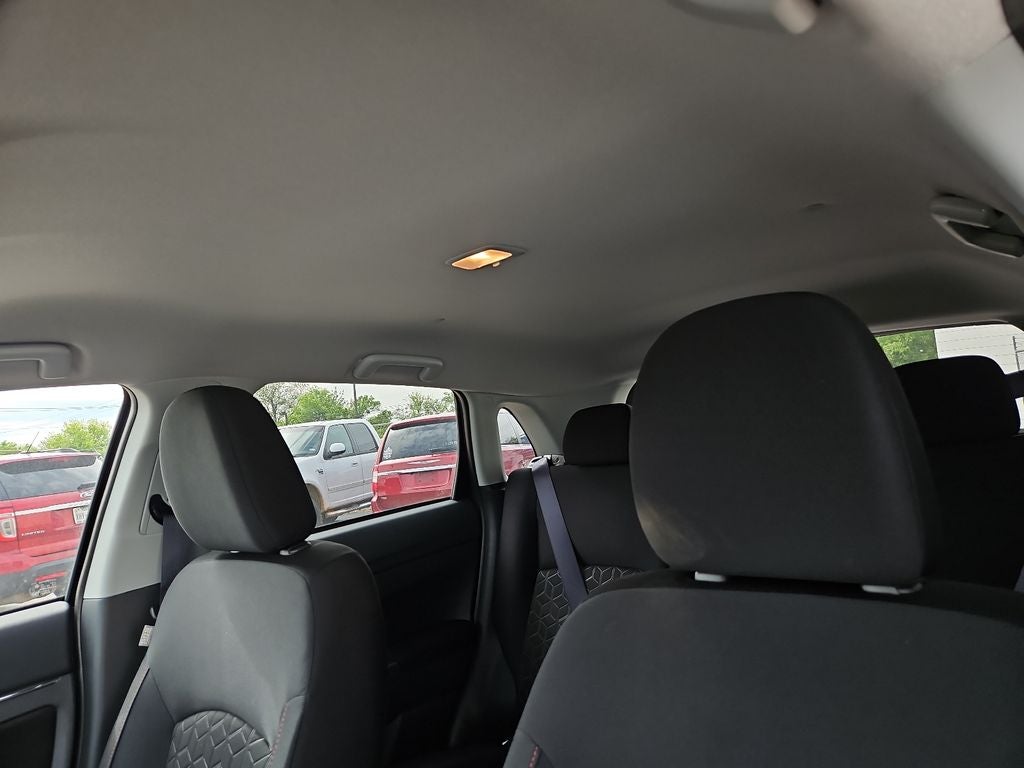 2026 Mitsubishi Outlander Sport 2.0 LE