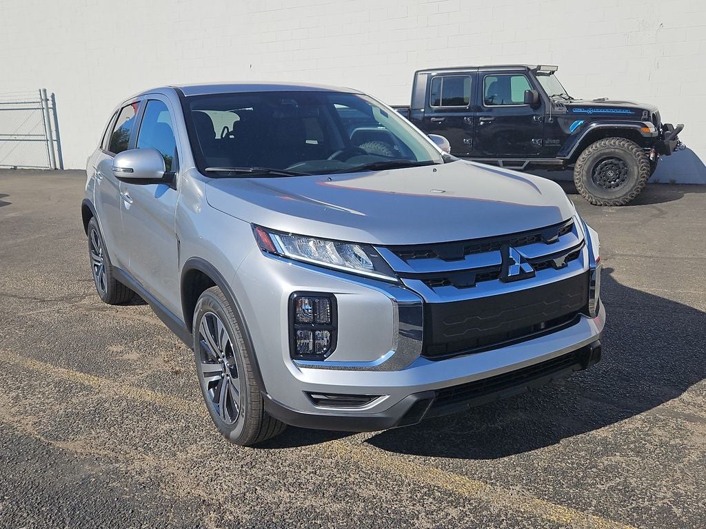 2025 Mitsubishi Outlander Sport 2.0 SE