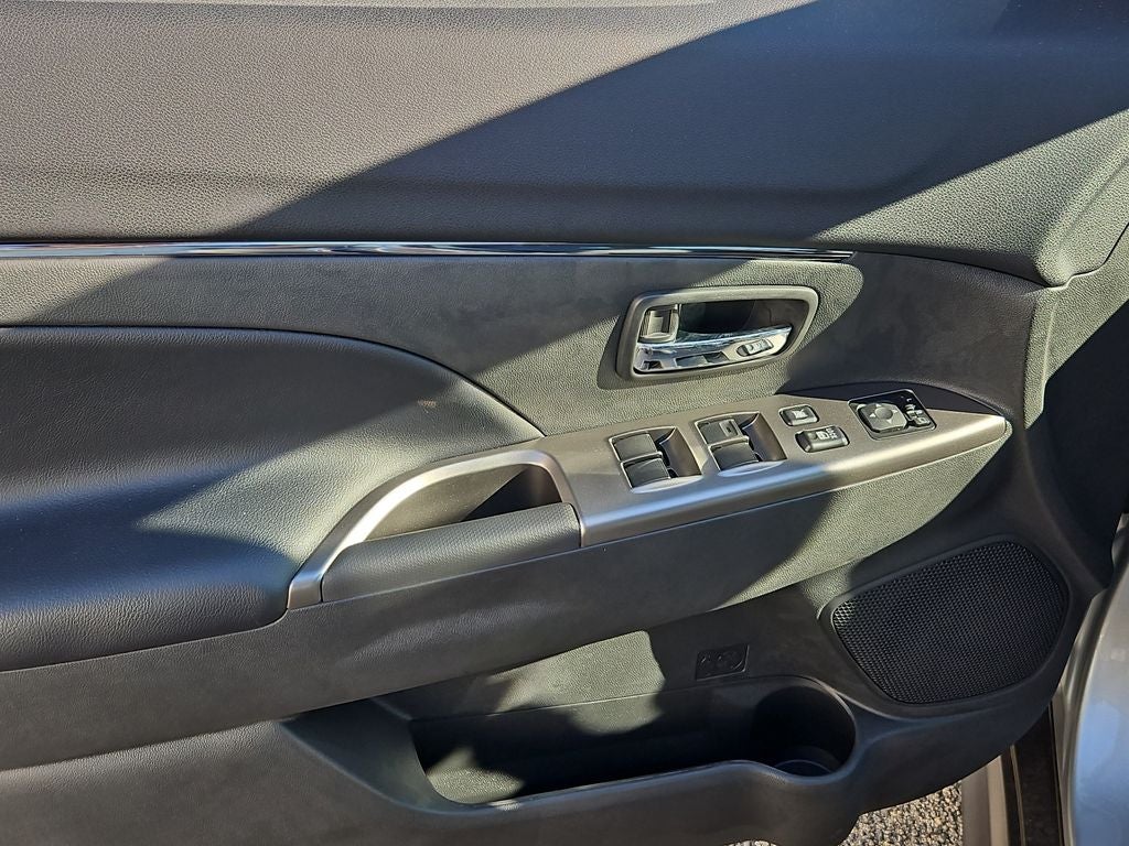 2025 Mitsubishi Outlander Sport 2.0 SE